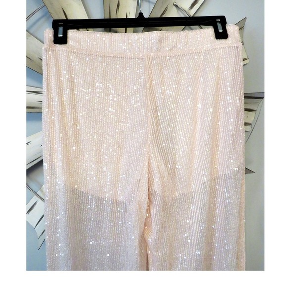 NWT Wide Leg Blush Pink Holiday Sequin Pants - Wild Fable Size Large - Picture 5 of 10